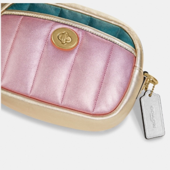 BNWT COACH Small Camera Bag With Colorblock Quilting Metallic Pink Multi AUTHENT - Picture 6 of 7